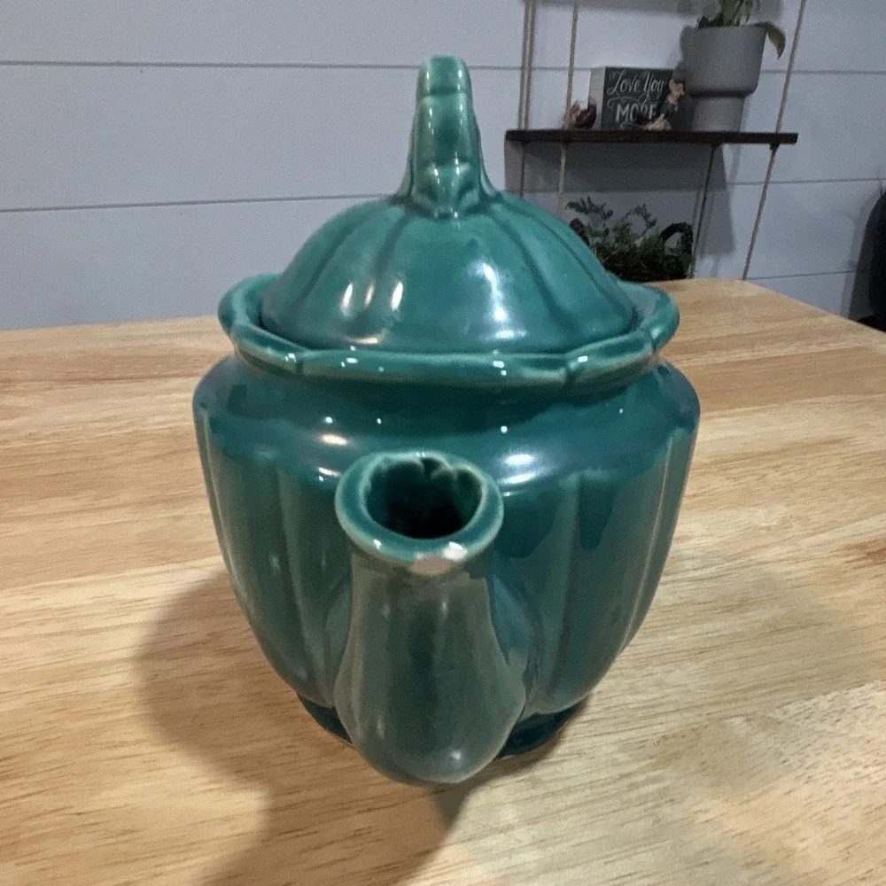 Shawnee Pottery Rosette Green Glossy Ceramic Teapot w/ Lid Included Handles
